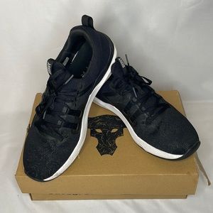 Under Armour. Project Rock BSR. Men’s 11.5. Black and white EUC in Box